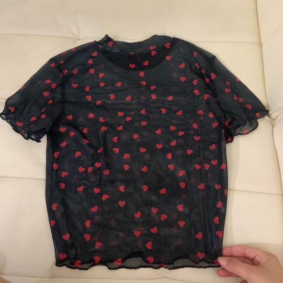 NEW IN! cropped hearts mesh top✨❤️ - Picture 2 of 5